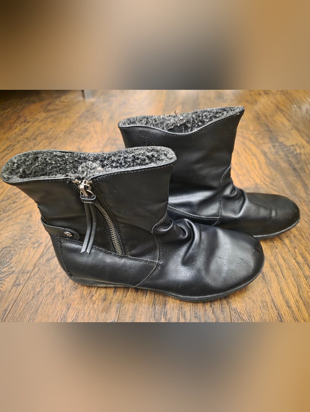 Sporto Black Faux-Fur Lined Mid-Calf Zip Boots